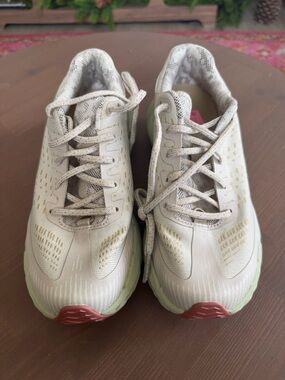 Merrell Women's Athletic Sneakers in Beige, Light Green & Pink